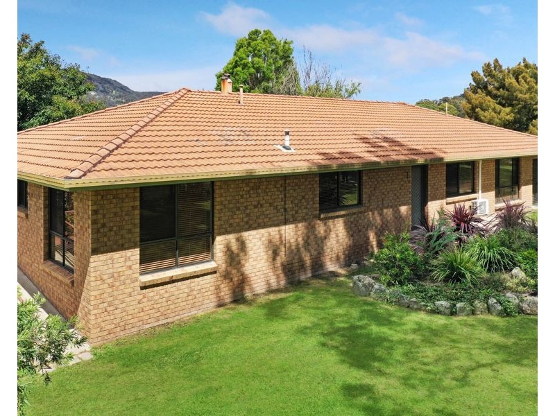 49 Holleys Road, Tenterfield NSW 2372