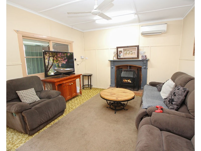 132 Sunnyside Loop Road, Tenterfield NSW 2372