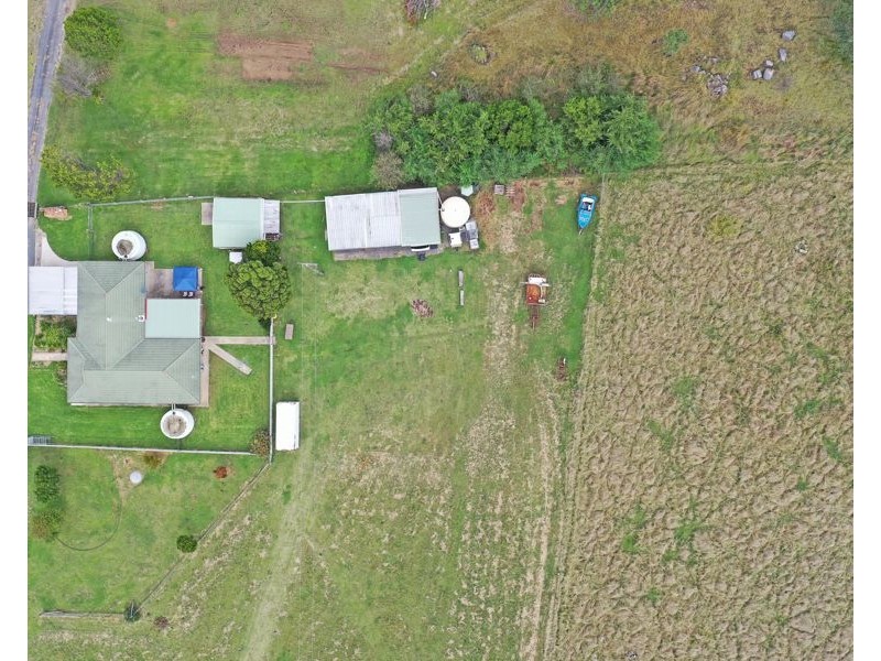 132 Sunnyside Loop Road, Tenterfield NSW 2372