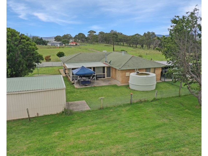 132 Sunnyside Loop Road, Tenterfield NSW 2372