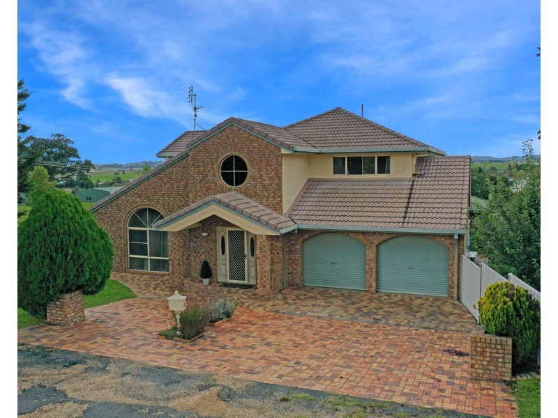 135 Duncan Street, Tenterfield NSW 2372