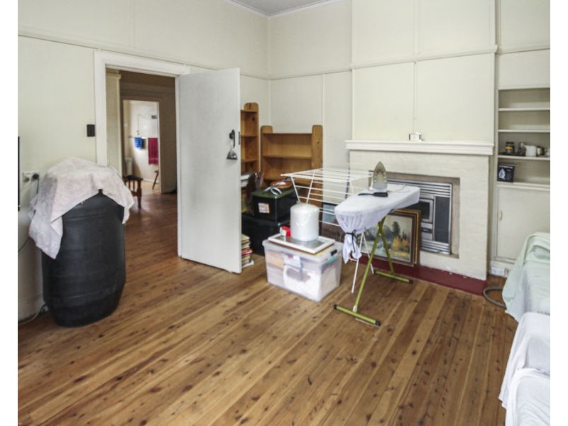 58 Molesworth Street, Tenterfield NSW 2372