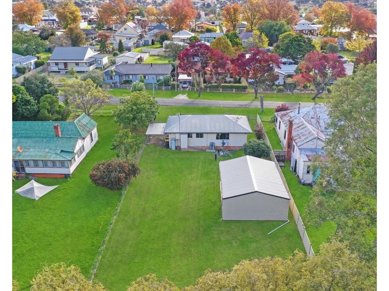 146 Bulwer Street, Tenterfield NSW 2372