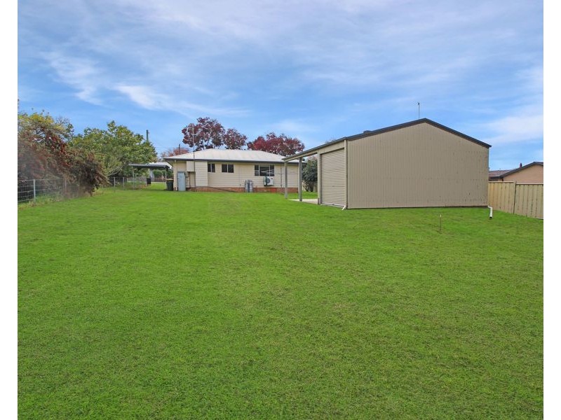 146 Bulwer Street, Tenterfield NSW 2372
