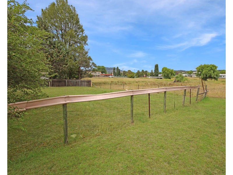 106 Scott Street, Tenterfield NSW 2372