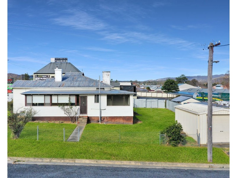 382 Rouse Street, Tenterfield NSW 2372