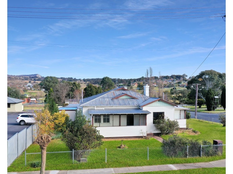 382 Rouse Street, Tenterfield NSW 2372