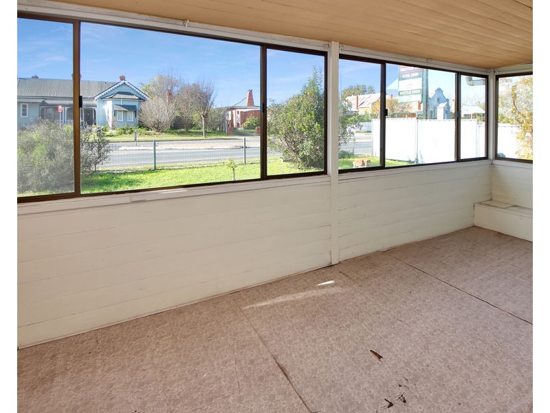 382 Rouse Street, Tenterfield NSW 2372