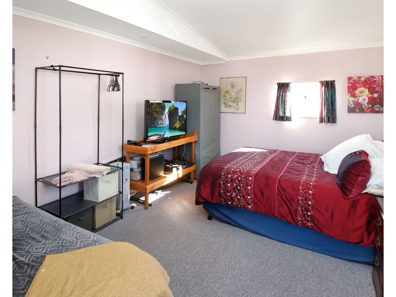 21 Douglas Street, Tenterfield NSW 2372
