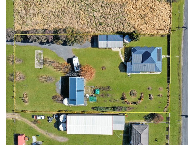 21 Douglas Street, Tenterfield NSW 2372