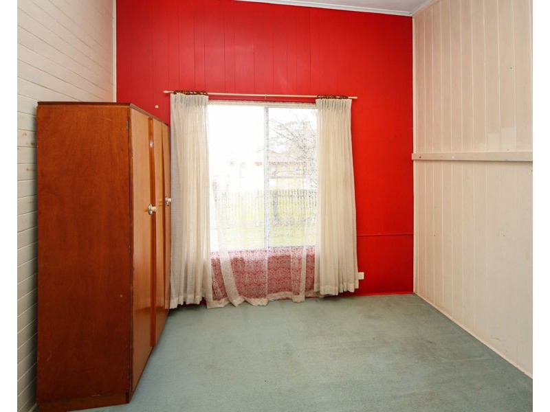 5 Erindee Ave, Tenterfield NSW 2372