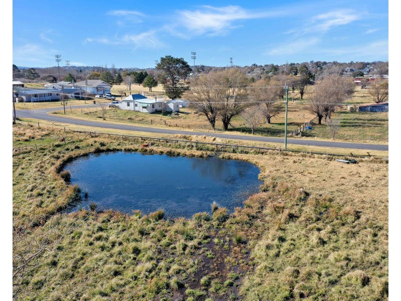 Martin St & Duncan St, Tenterfield NSW 2372