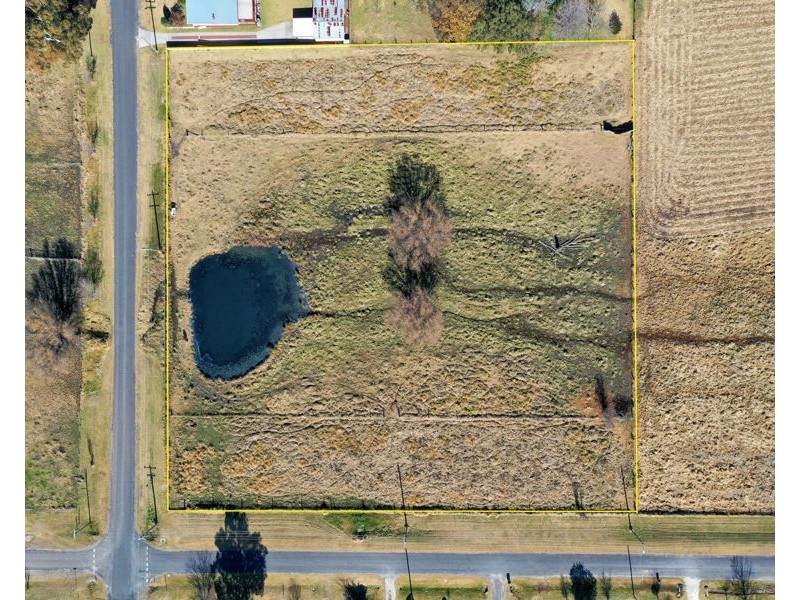 Martin St & Duncan St, Tenterfield NSW 2372