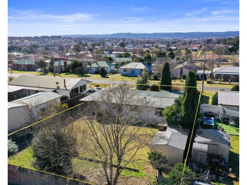 69 Clive Street, Tenterfield NSW 2372
