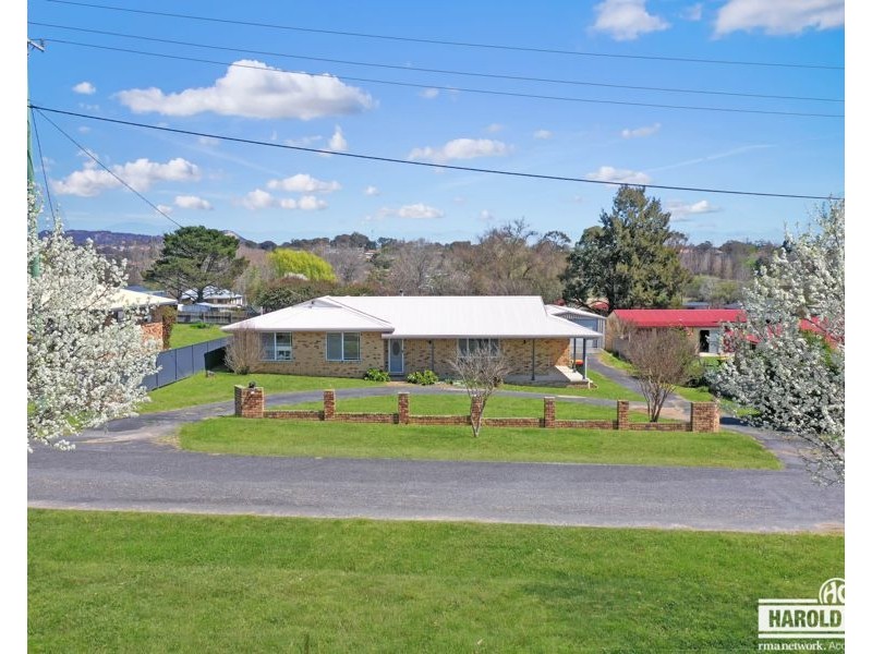 225 Bulwer Street, Tenterfield NSW 2372