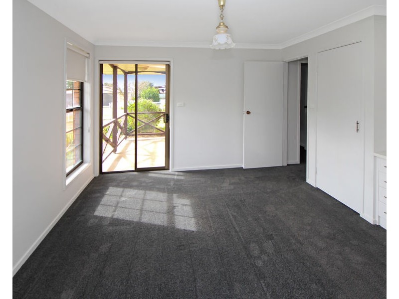 49 Derby Street, Tenterfield NSW 2372