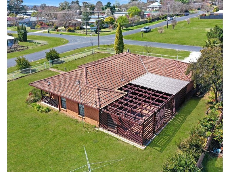 49 Derby Street, Tenterfield NSW 2372