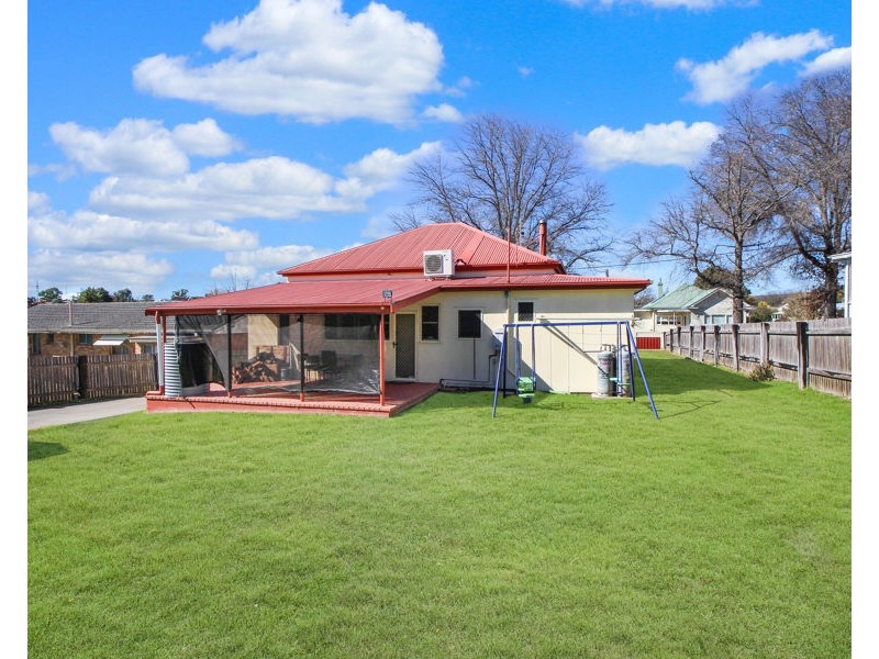 150 Logan Street, Tenterfield NSW 2372