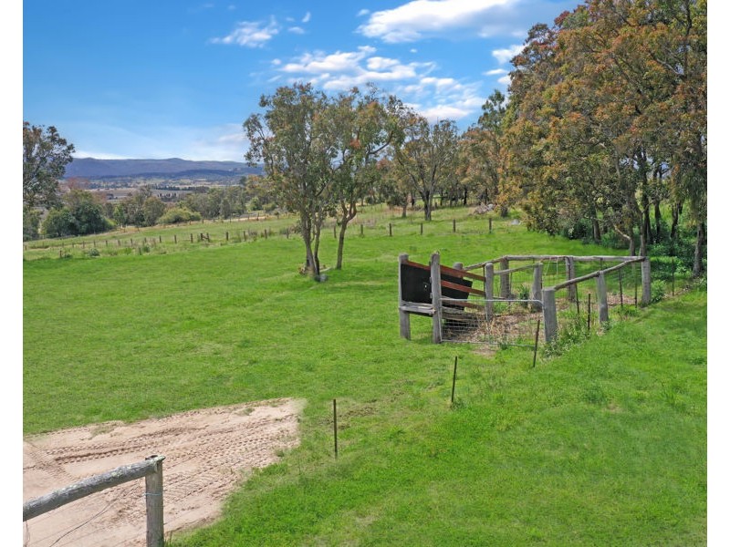 101 Smiths Lane, Tenterfield NSW 2372