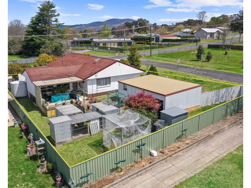 118 Cowper Street, Tenterfield NSW 2372