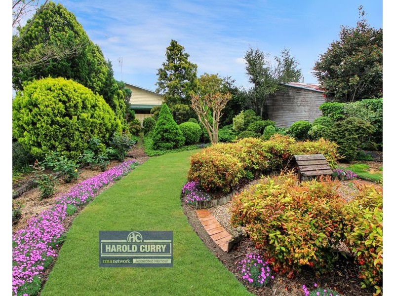 90 Martin Street, Tenterfield NSW 2372