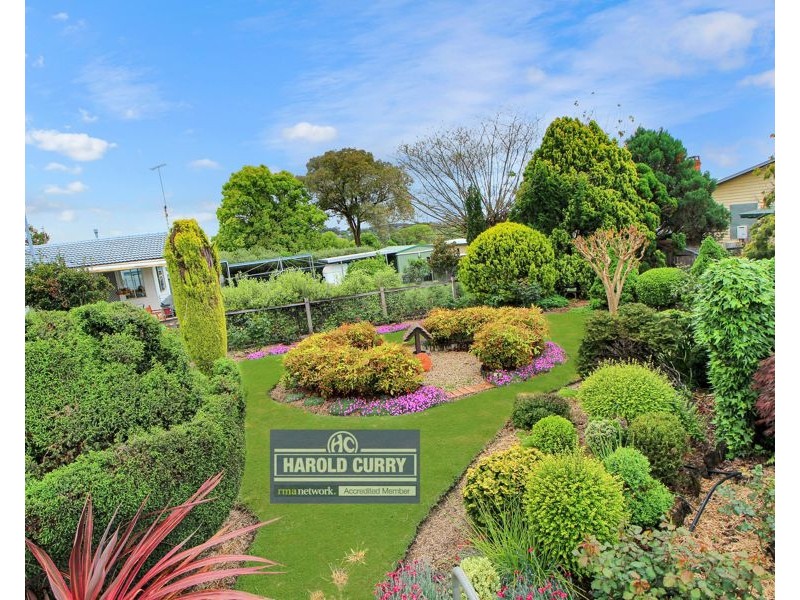 90 Martin Street, Tenterfield NSW 2372