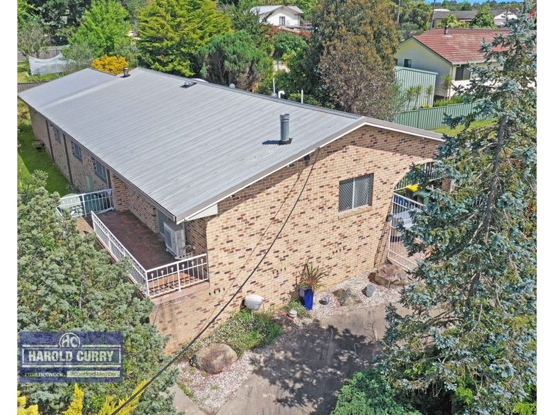 54 George Street, Tenterfield NSW 2372