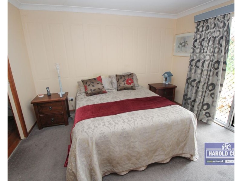54 George Street, Tenterfield NSW 2372