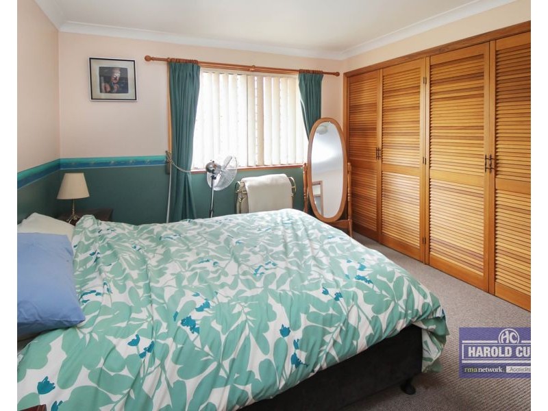 54 George Street, Tenterfield NSW 2372