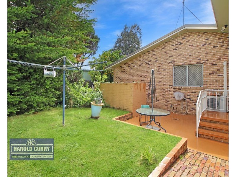 54 George Street, Tenterfield NSW 2372