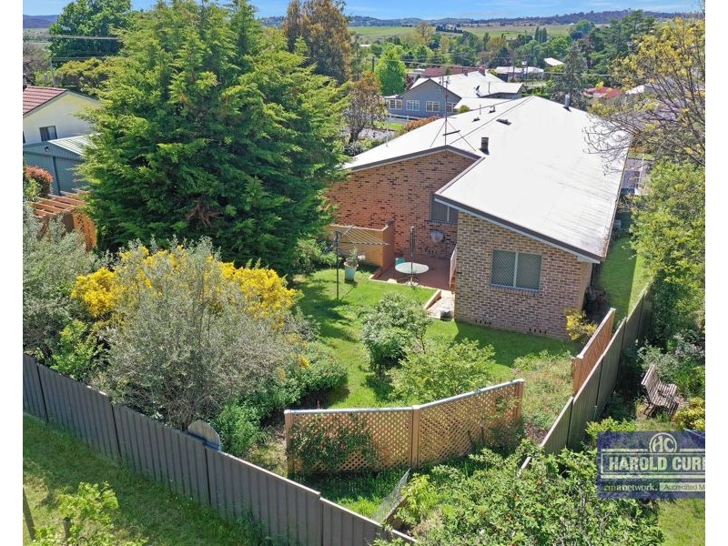 54 George Street, Tenterfield NSW 2372
