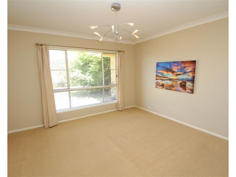 41 Parkes Drive, Tenterfield NSW 2372