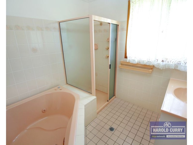 81 Bulwer Street, Tenterfield NSW 2372