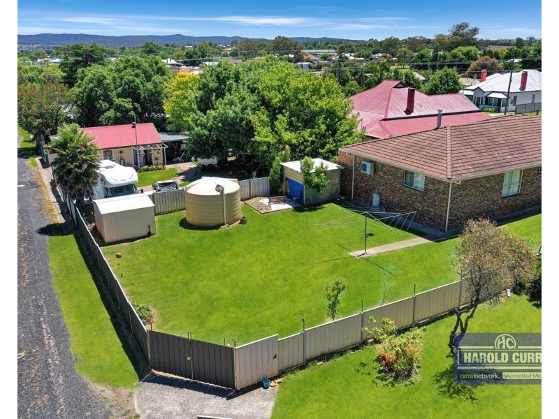 81 Bulwer Street, Tenterfield NSW 2372