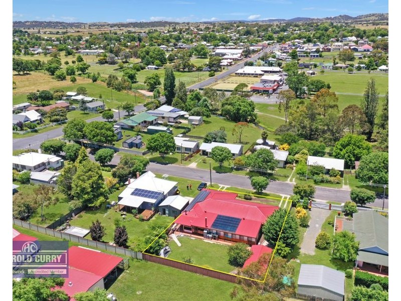 26 Duncan Street, Tenterfield NSW 2372
