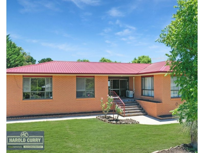 26 Duncan Street, Tenterfield NSW 2372