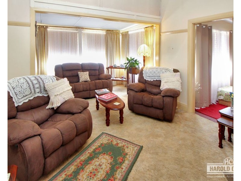 48 Clive Street, Tenterfield NSW 2372