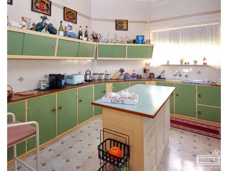 48 Clive Street, Tenterfield NSW 2372