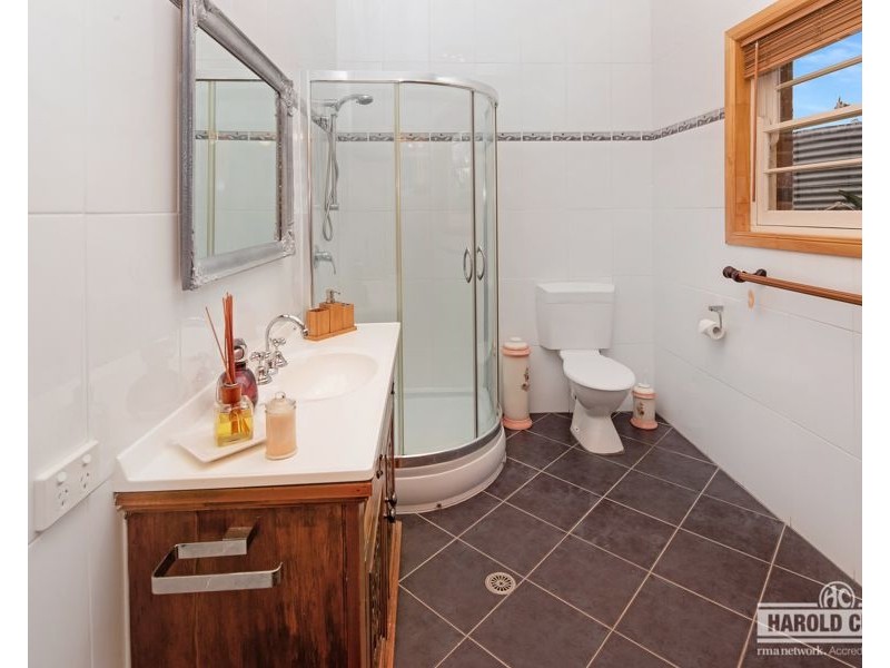 379 New England Highway, Tenterfield NSW 2372