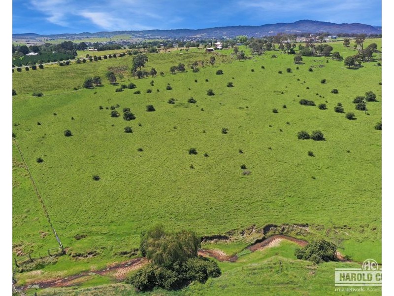 379 New England Highway, Tenterfield NSW 2372