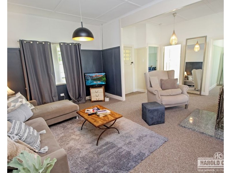 25 High Street, Tenterfield NSW 2372