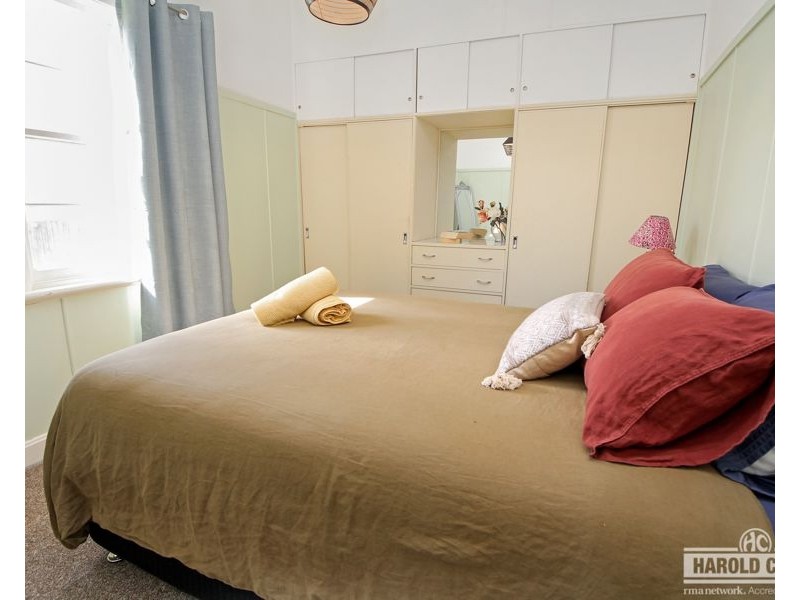 25 High Street, Tenterfield NSW 2372