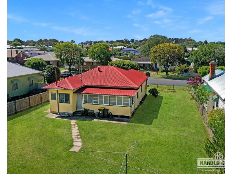 25 High Street, Tenterfield NSW 2372