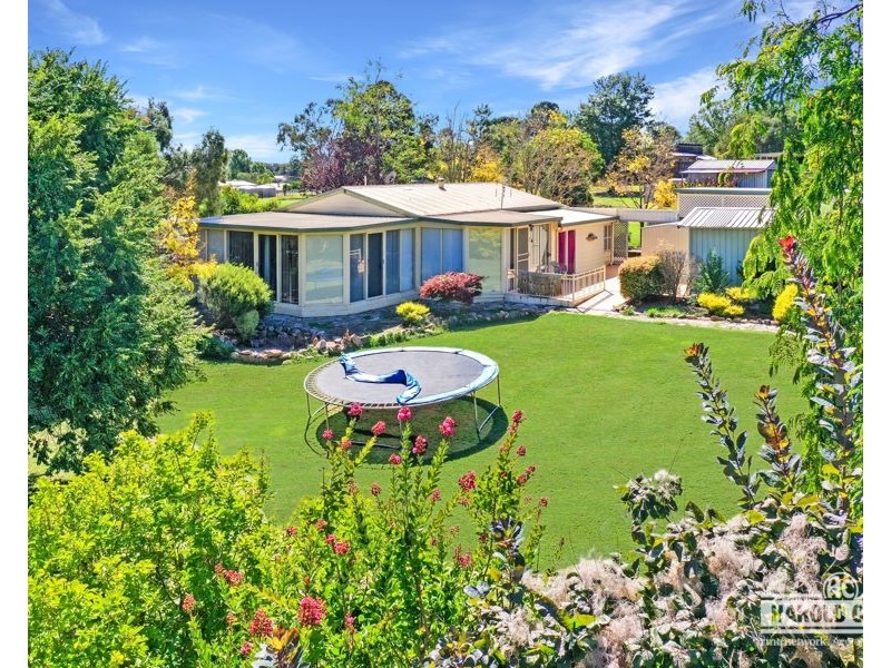54 Bulwer Street, Tenterfield NSW 2372