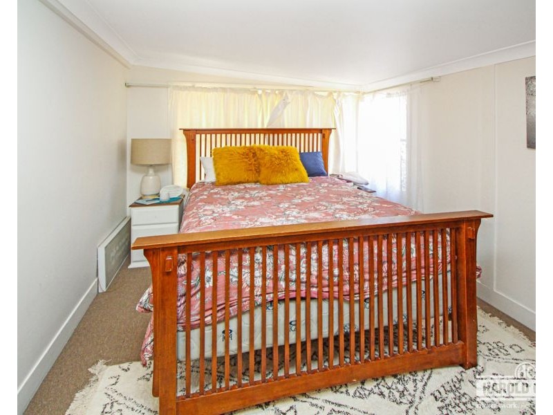 54 Bulwer Street, Tenterfield NSW 2372