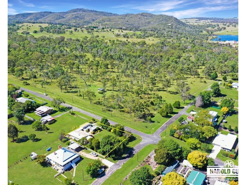 54 Bulwer Street, Tenterfield NSW 2372