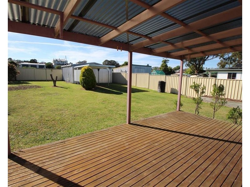 99 Scott Street, Tenterfield NSW 2372