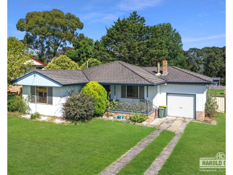 78 Logan Street, Tenterfield NSW 2372