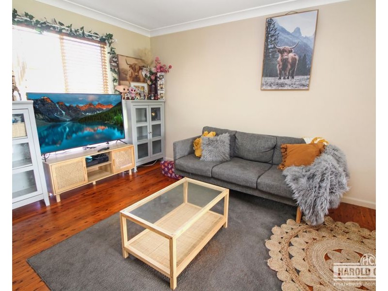 78 Logan Street, Tenterfield NSW 2372