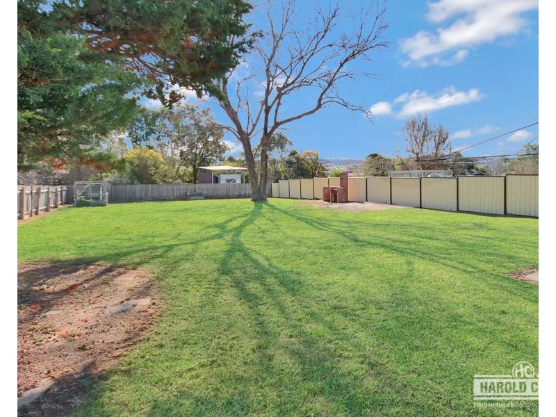 78 Logan Street, Tenterfield NSW 2372
